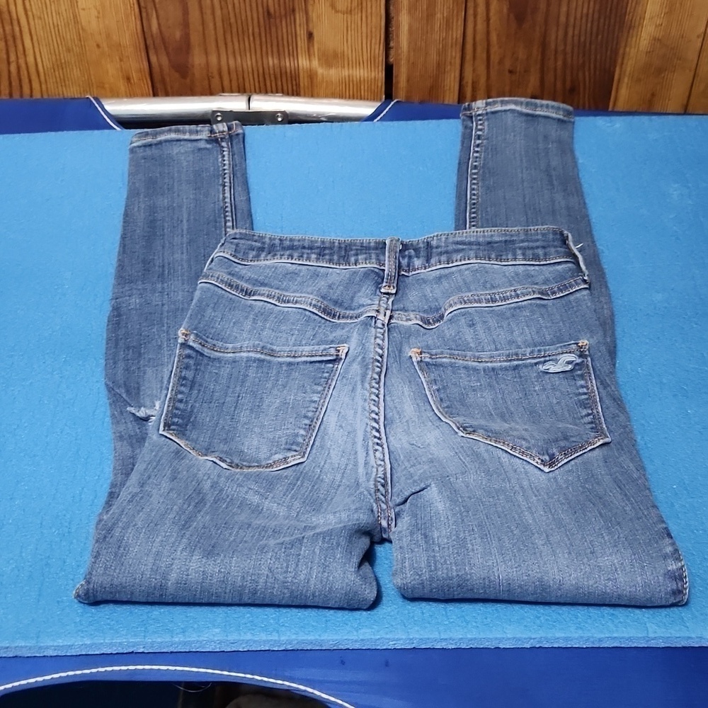 Hollister Skinny Jeans Size 26W 26L - Picture 2 of 2